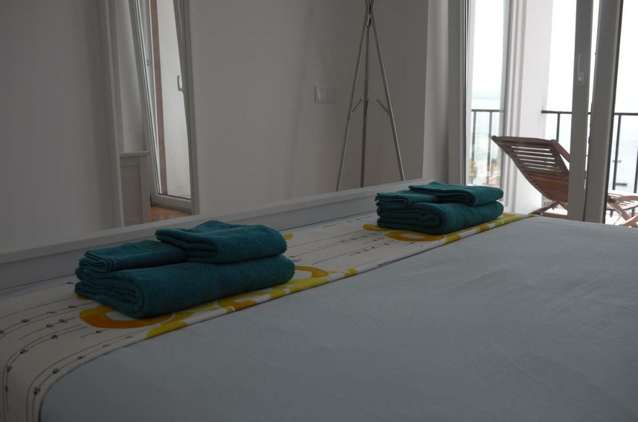 Ocean View Suite Paco de Arcos Bagian luar foto
