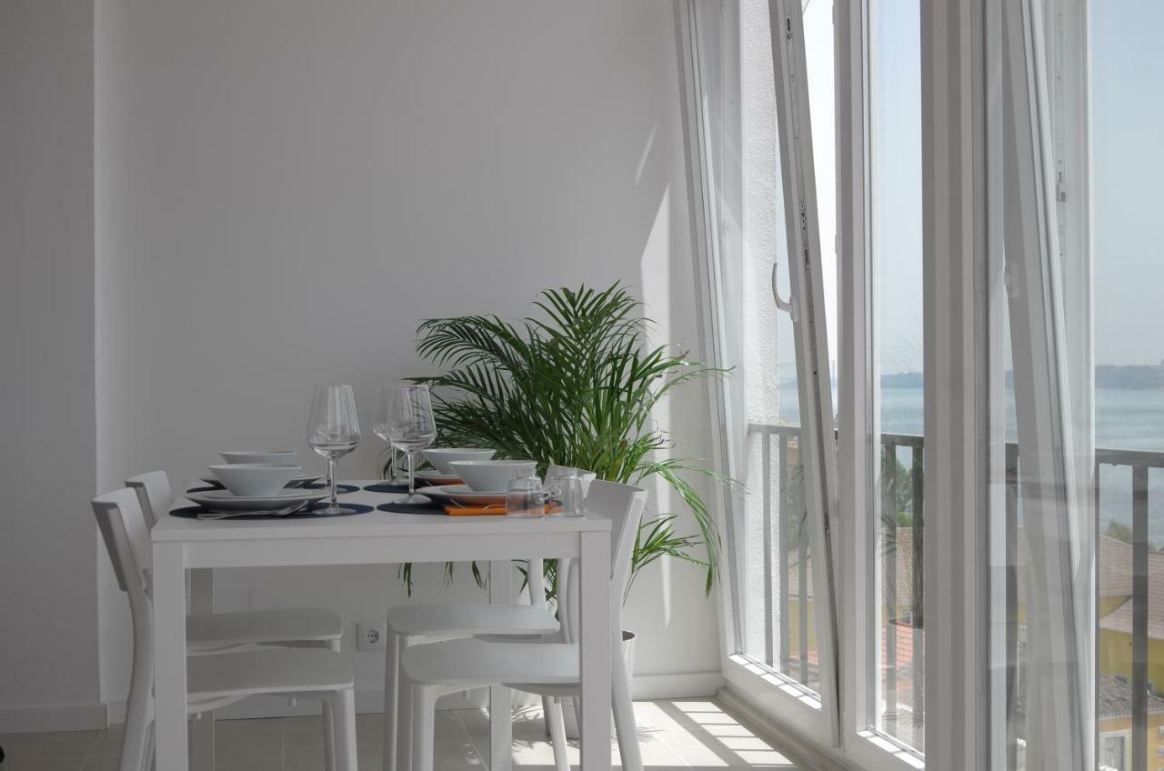 Ocean View Suite Paco de Arcos Bagian luar foto